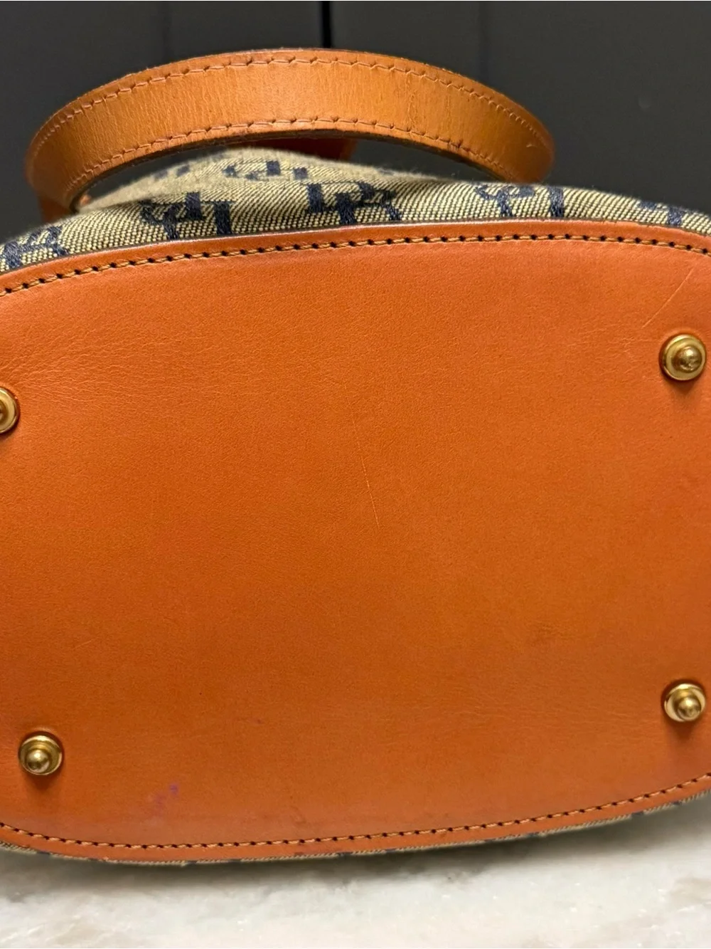 Dooney & Bourke Canvas Bucket Bag Leather Trim *dust bag & key fob included * - Picture 6 of 15